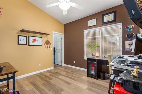 263 S Tiago Dr, Gilbert, AZ 85233 photo 25