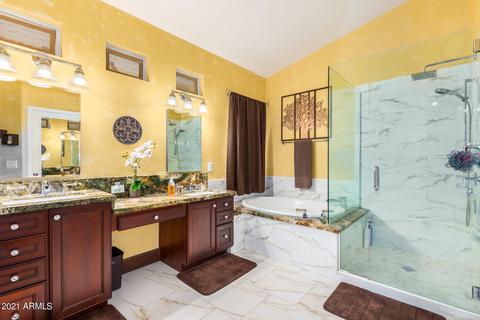 263 S Tiago Dr, Gilbert, AZ 85233 photo 15