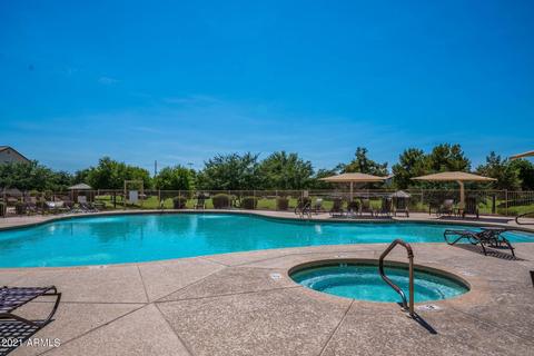 916 S Pheasant Dr, Gilbert, AZ 85296 photo 36