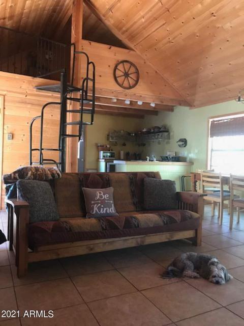 2001 Judy Ranch Rd, Overgaard, AZ 85933 photo 5