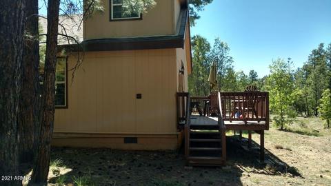2001 Judy Ranch Rd, Overgaard, AZ 85933 photo 3