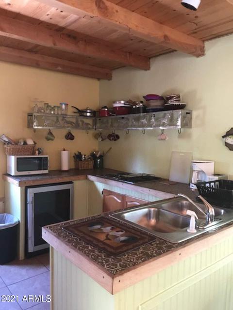 2001 Judy Ranch Rd, Overgaard, AZ 85933 photo 11