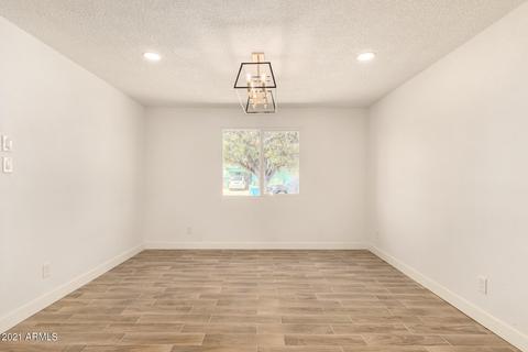 8237 W Whitton Ave, Phoenix, AZ 85033 photo 5