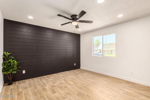 8237 W Whitton Ave, Phoenix, AZ 85033 photo 3