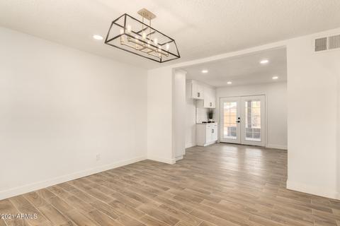 8237 W Whitton Ave, Phoenix, AZ 85033 photo 6