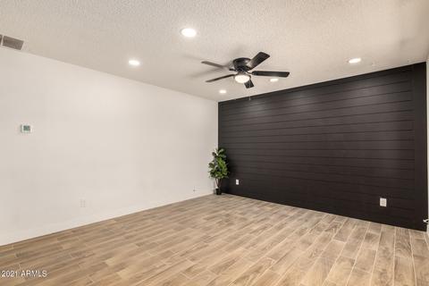 8237 W Whitton Ave, Phoenix, AZ 85033 photo 4