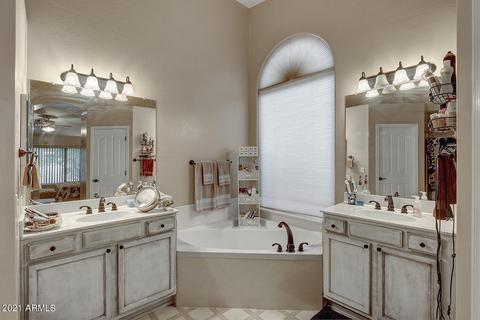 436 W Johnson Dr, Gilbert, AZ 85233 photo 13