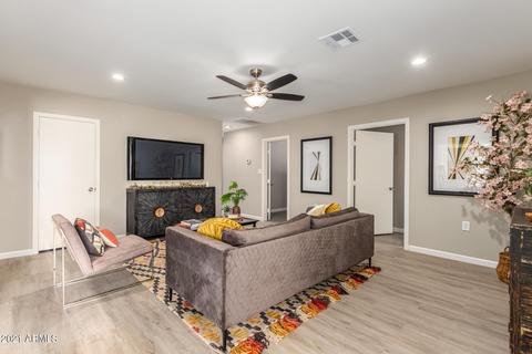 3002 E Cypress St, Phoenix, AZ 85008 photo 2
