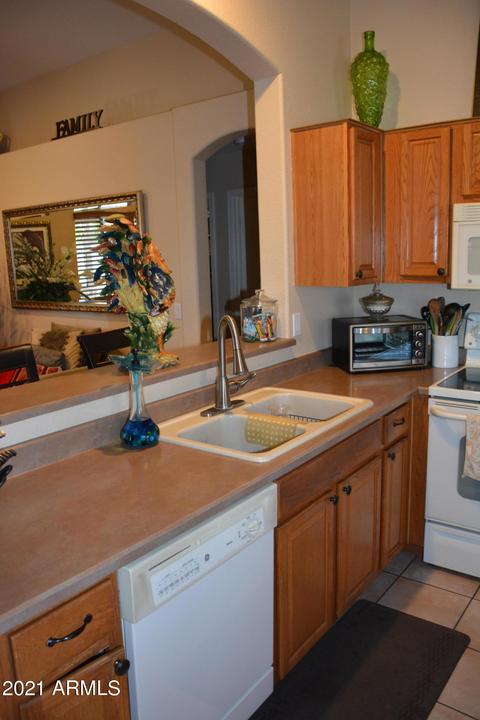 1702 S Pinto Dr, Apache Junction, AZ 85120 photo 9