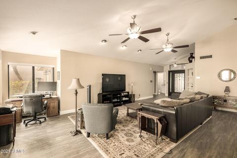 3622 E Thunderhill Pl, Phoenix, AZ 85044 photo 5