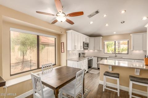 3622 E Thunderhill Pl, Phoenix, AZ 85044 photo 9