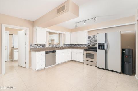 4126 E Desert Cactus St, Phoenix, AZ 85032 photo 8
