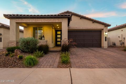 3916 E Oxford Ln, Gilbert, AZ 85295 photo 1