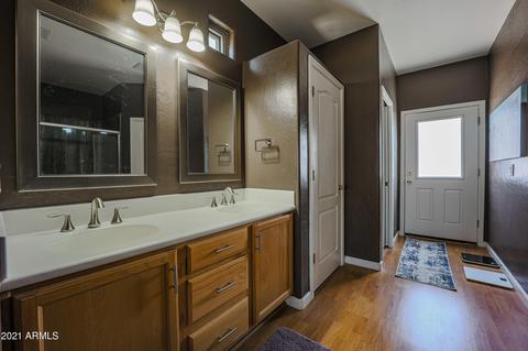 223 E Canyon St, Apache Junction, AZ 85119 photo 9