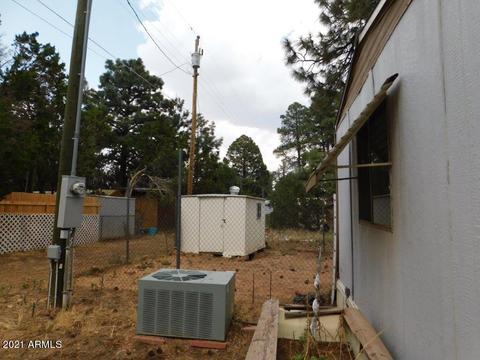 2070 Thousand Pines Dr, Overgaard, AZ 85933 photo 12