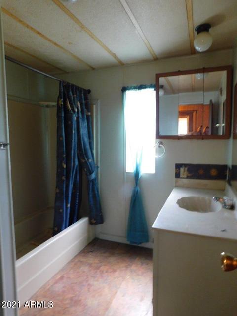 2070 Thousand Pines Dr, Overgaard, AZ 85933 photo 9