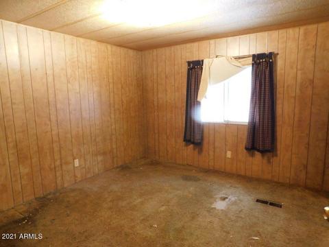 2070 Thousand Pines Dr, Overgaard, AZ 85933 photo 8