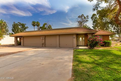 4901 E Cheyenne Dr, Phoenix, AZ 85044 photo 2