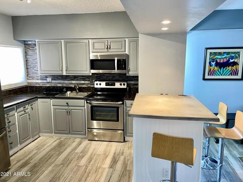 353 E Thomas Rd #C204, Phoenix, AZ 85012 photo 1