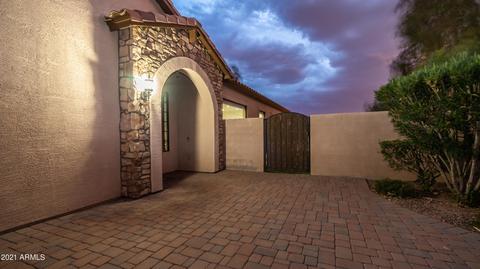 8825 E Ivy Cir, Mesa, AZ 85207 photo 3