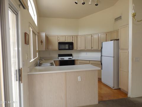 4052 E Meadow Dr, Phoenix, AZ 85032 photo 2