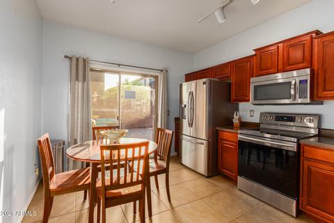 3821 E Flower Ct, Gilbert, AZ 85298 photo 6