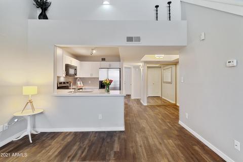 1025 E Highland Ave #24, Phoenix, AZ 85014 photo 2