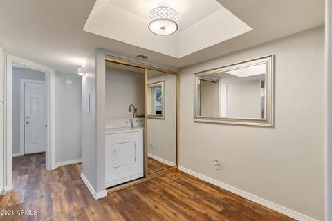 1025 E Highland Ave #24, Phoenix, AZ 85014 photo 5