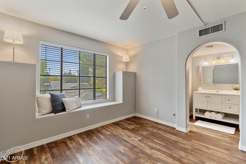 1025 E Highland Ave #24, Phoenix, AZ 85014 photo 9