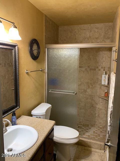 3038 N 40th Dr, Phoenix, AZ 85019 photo 11