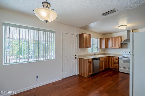 1391 W 7th Ave, Apache Junction, AZ 85120 photo 7