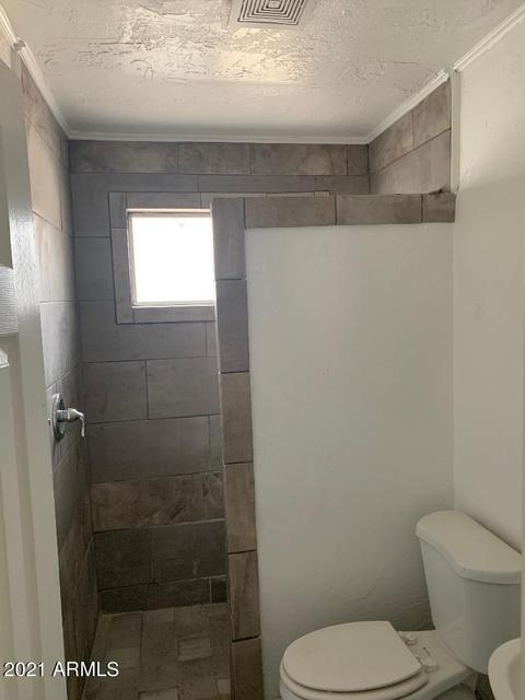 907 E Vineyard Rd E, Phoenix, AZ 85042 photo 5