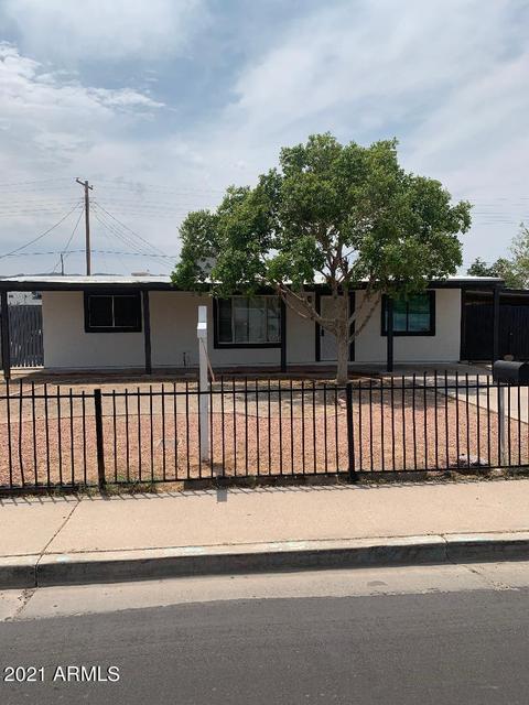 907 E Vineyard Rd E, Phoenix, AZ 85042 photo 1