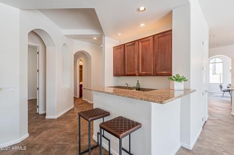 3703 E Crest Ln, Phoenix, AZ 85050 photo 31