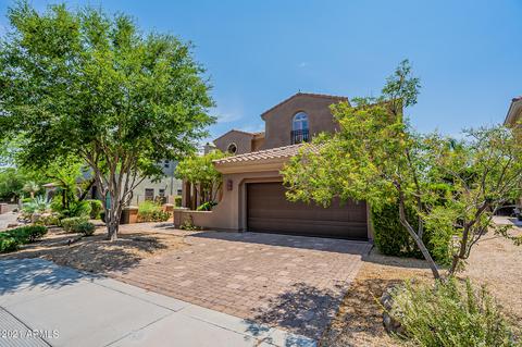 3703 E Crest Ln, Phoenix, AZ 85050 photo 3