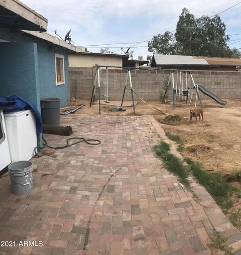 2226 E Nancy Ln, Phoenix, AZ 85042 photo 2