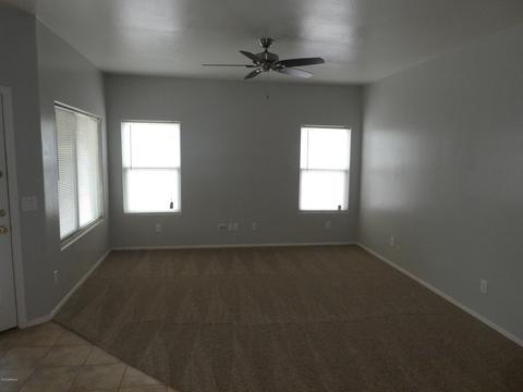 1933 S Peppertree Dr, Gilbert, AZ 85295 photo 5