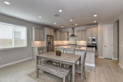 2136 E Park View Ln, Phoenix, AZ 85024 photo 3