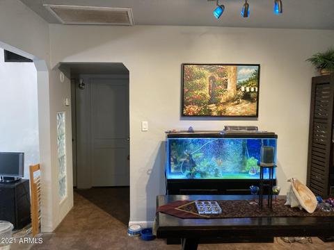 818 W Earll Dr, Phoenix, AZ 85013 photo 6
