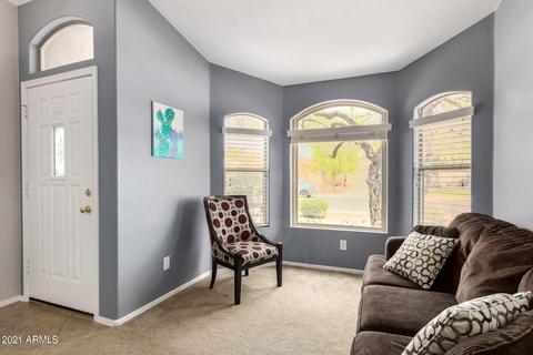 527 E Sherri Dr, Gilbert, AZ 85296 photo 8