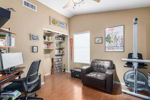 527 E Sherri Dr, Gilbert, AZ 85296 photo 38