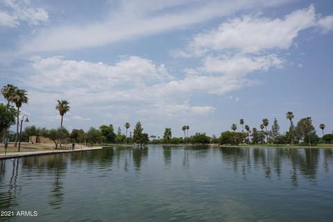 6826 S 36th Ln, Phoenix, AZ 85041 photo 28