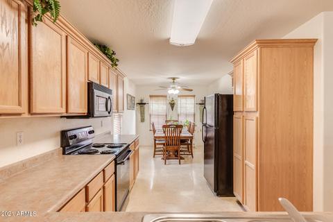 6826 S 36th Ln, Phoenix, AZ 85041 photo 12