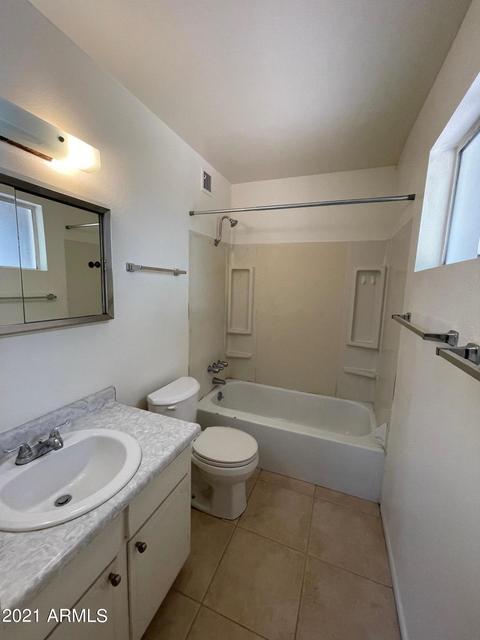 2141 E Broadmor Dr, Tempe, AZ 85282 photo 8