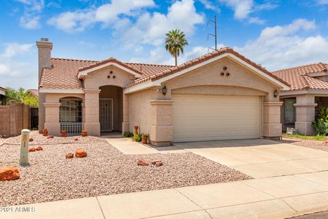 3215 E Menadota Dr, Phoenix, AZ 85050 photo 1