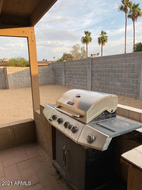 3429 E Laurel Ln E, Phoenix, AZ 85028 photo 15
