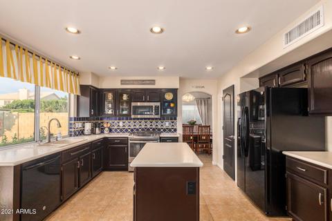 3434 E Topeka Dr, Phoenix, AZ 85050 photo 9
