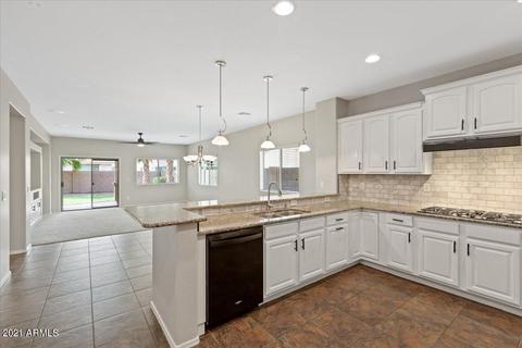 2737 E Lodgepole Dr, Gilbert, AZ 85298 photo 9
