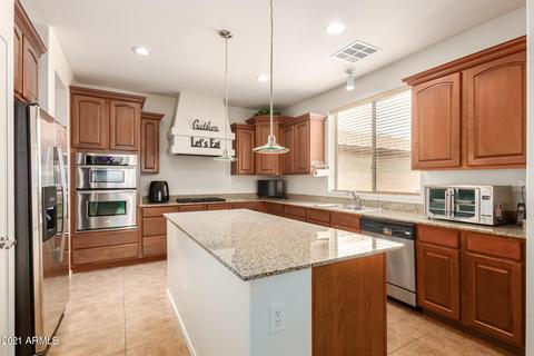 1931 S Sinova Ave, Gilbert, AZ 85295 photo 13