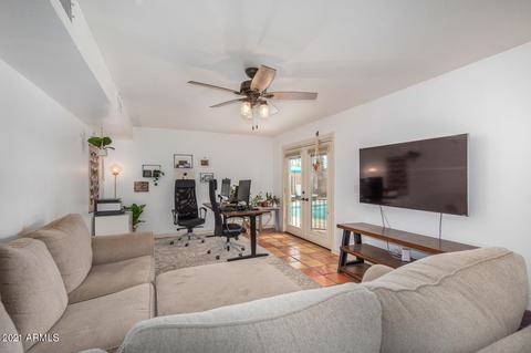 2534 E North Ln, Phoenix, AZ 85028 photo 13